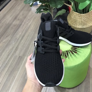 ( Hàng có sẵn)⚡️𝐅𝐑𝐄𝐄 𝐒𝐇𝐈𝐏⚡️Giày Ultra Boost 4.0 đen [ FULL BOX và BILL ]