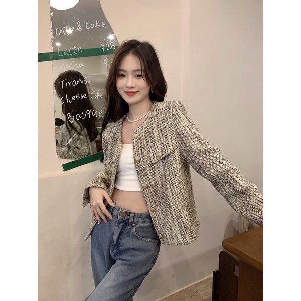 Áo khoác dạ tweed dài tay cúc màu vàng