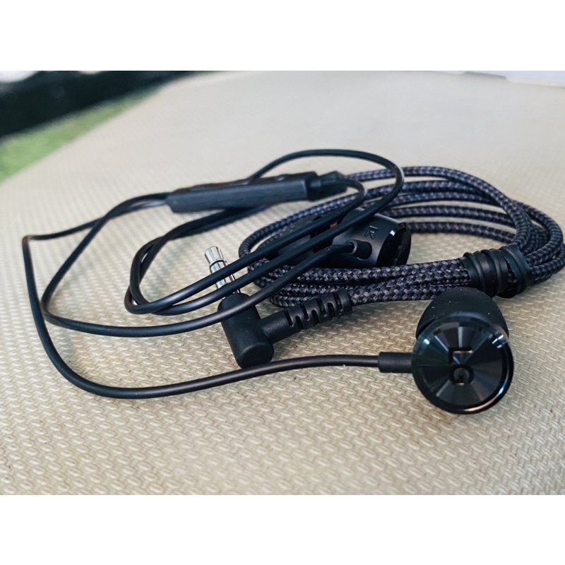 Tai Nghe Zin Theo Máy Jack 3.5 L G V 50 Chất Liệu Dây Dù Tích Hợp Mic Bass Cực Hay