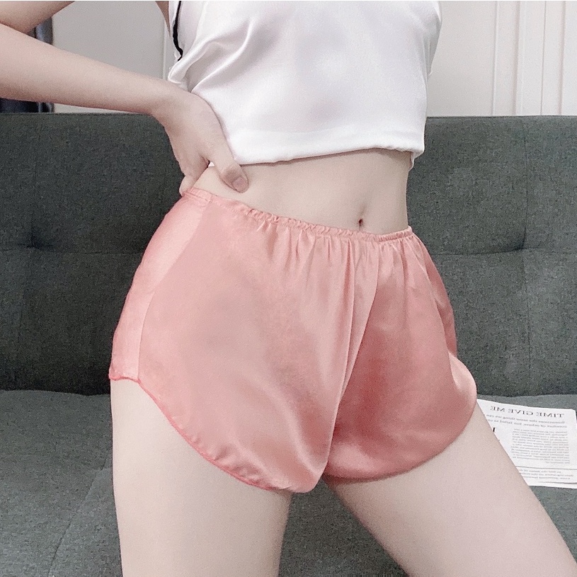 Đồ Ngủ Sexy Quần Đùi Nữ Lưng Thun Chất Liệu Lụa Satin Mềm Mịn Mát Freesize 40-60kg - CN032 CINY | BigBuy360 - bigbuy360.vn