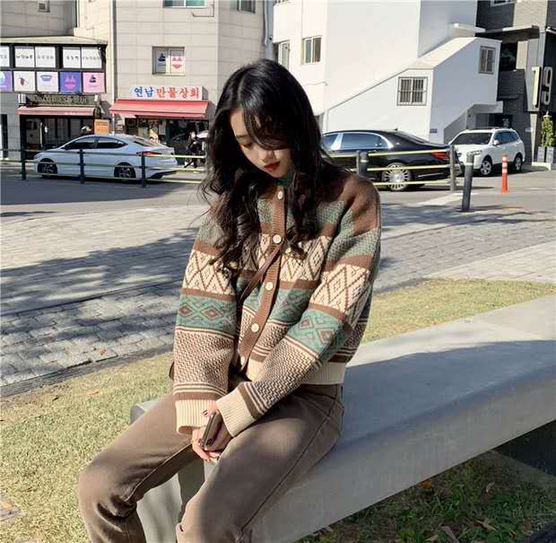 Áo khoác Cardigan dệt kim ngắn dáng rộng phong cách Retro Hàn Quốc | BigBuy360 - bigbuy360.vn