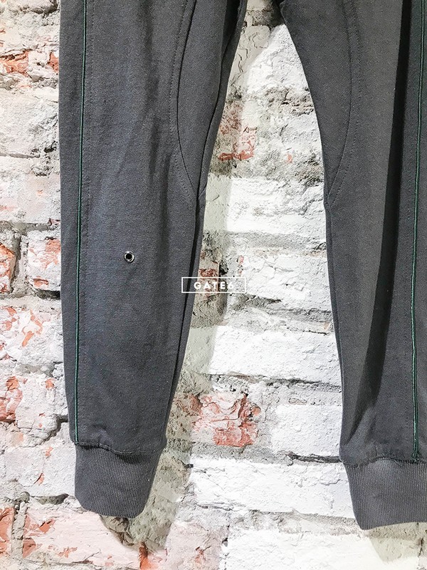 Quần nỉ jogger BC7, form slimfit gạch chân Xám
