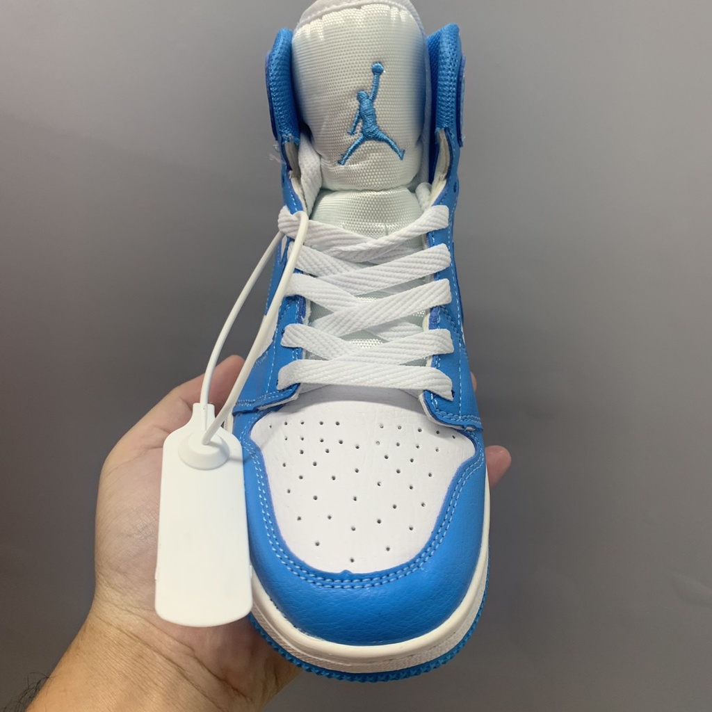 Giày thanh lí big sale JD xanh dương đậm cao cổ