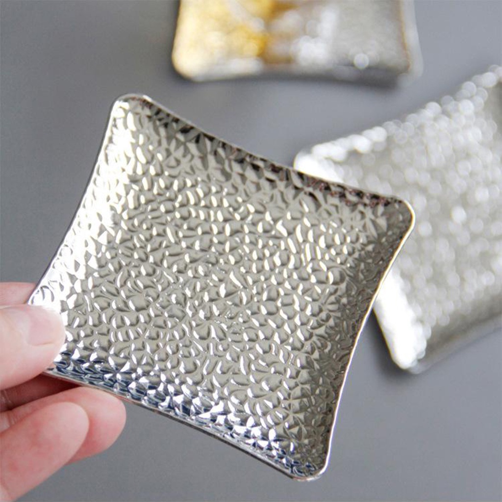 Đế Lót Ly Bằng Kim Loại Hình Vuông 7.6cm Tiện Dụng