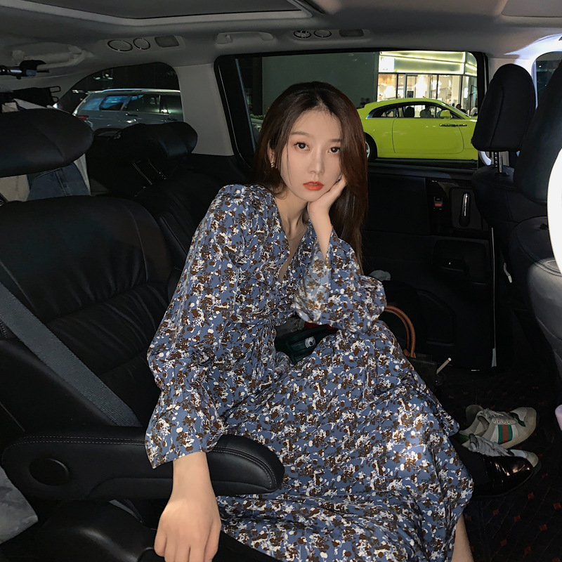 Đầm voan hoa tay dài ống loe cổ chữ V thanh lịch cho nữ | BigBuy360 - bigbuy360.vn