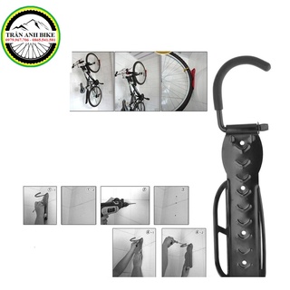 Móc giá treo xe đạp lên tường trưng bày