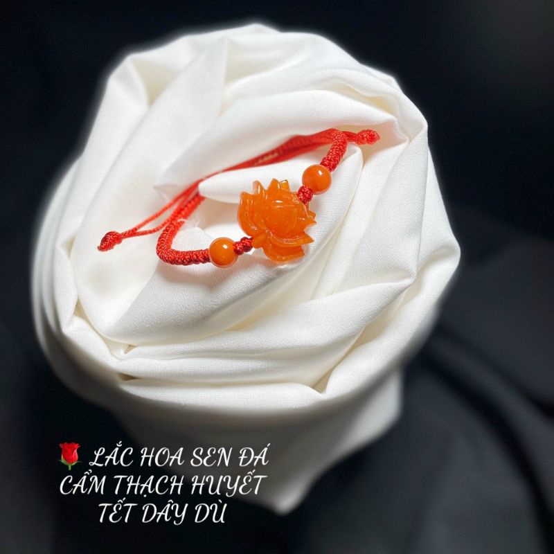 Vòng Tay Tết Dây Dù Mix Charm Hoa Sen ĐA M.HỔ, Ngọc  Đỏ, T. Anh Xanh, T.anh Trắng