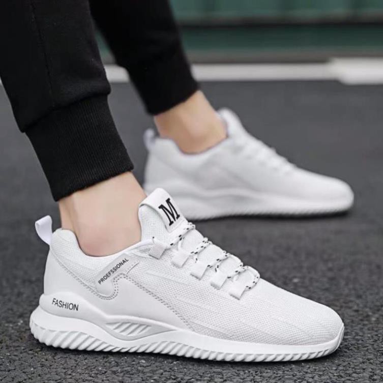 New | Reali | Sales GIÀY THỂ THAO NAM MẪU MỚI . có 3 màu New . 👟 👟 . ️🥇 . NEW ✫ siêu phẩm 1212 ^^ ^^