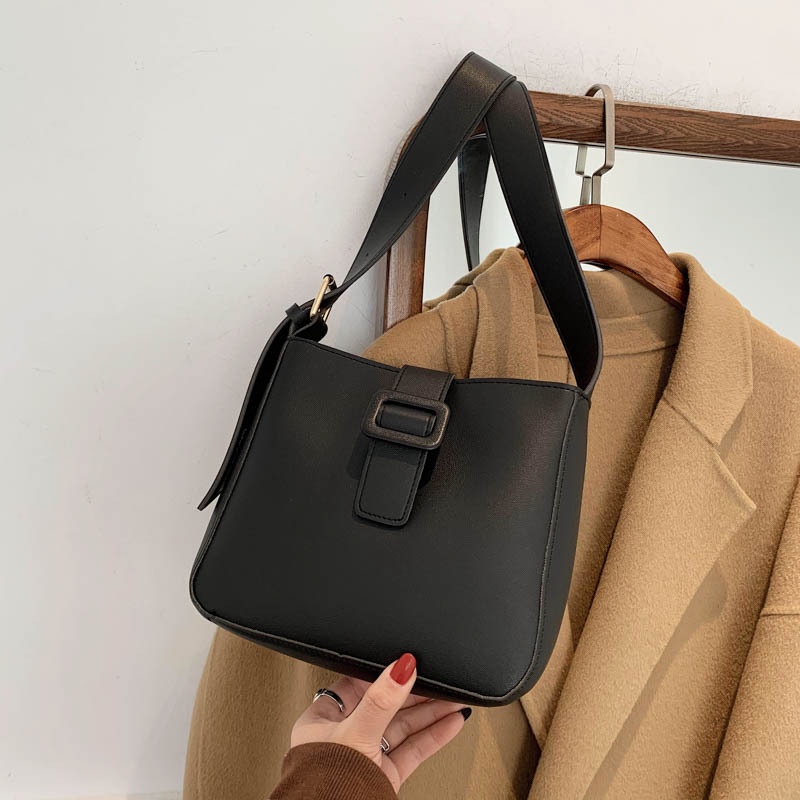 Túi đeo chéo IELGY phong cách cổ điển đơn giản thời trang dành cho nữ