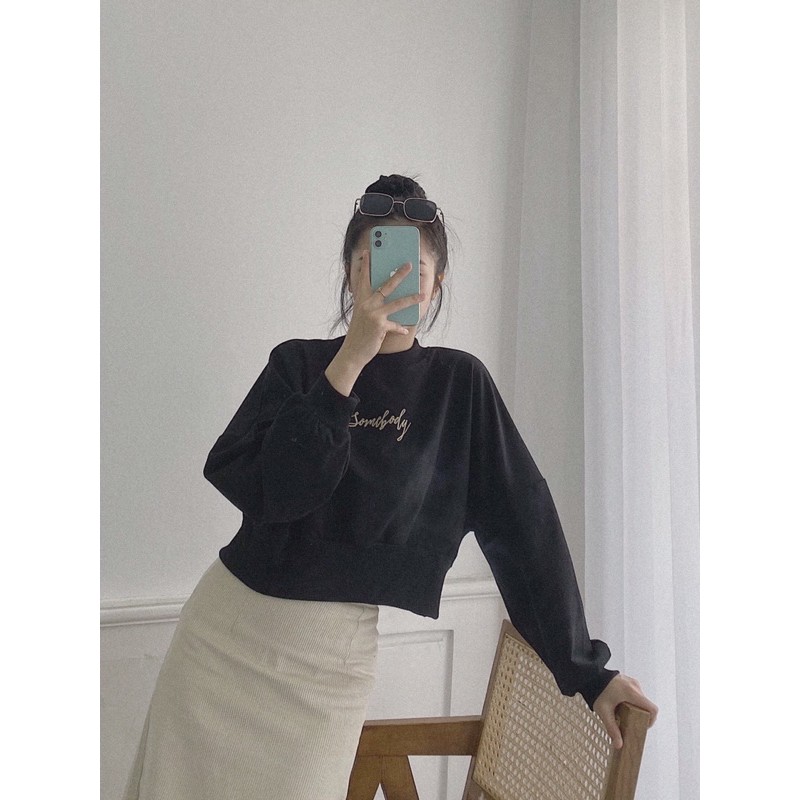 Áo croptop somebody