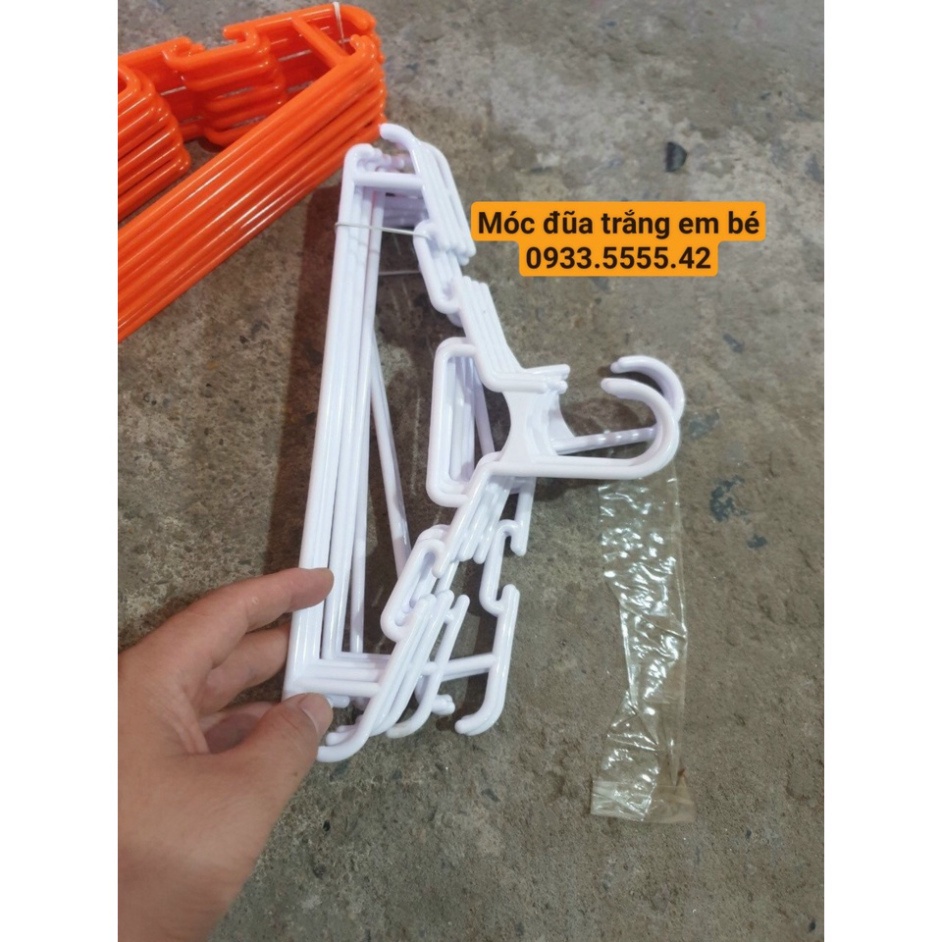 10 Móc treo bộ quần áo trẻ em  nhựa dẻo,xài bền phù hợp mọi loại trang phục