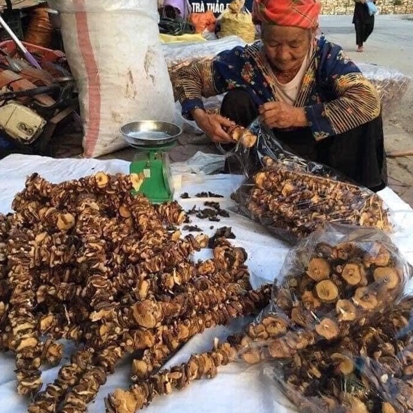 Nấm Hương Khô Rừng Thiên Nhiên Rừng Tây Bắc - Ẩm Thực Hà Giang, Đặc Sản Tây Bắc | BigBuy360 - bigbuy360.vn