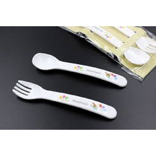 [Hàng Nhật] Set 2 thìa dĩa nhựa ăn dặm cho bé OSK Họa tiết hình gấu, hoa sẽ khiến bé thích thú hơn khi ăn