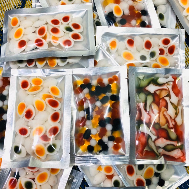 Thạch gói con cá , trứng gà