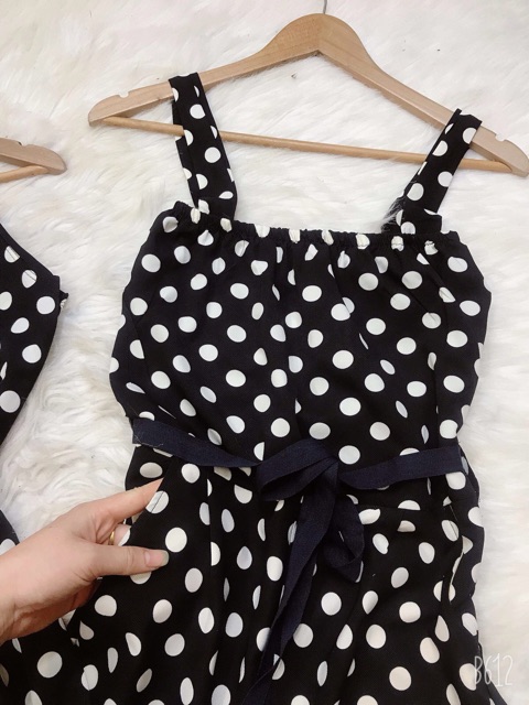 Sét đôi bạn thân chấm bi