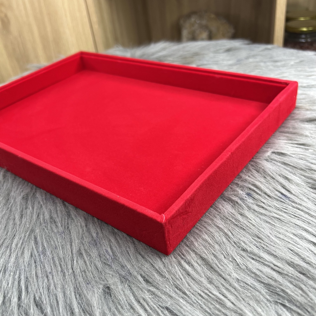 Khay nhung đen trưng vòng đựng chuỗi size 35x24 cm