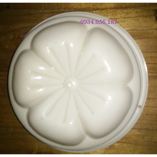 Khuôn rau câu, nhấn cơm, xôi.