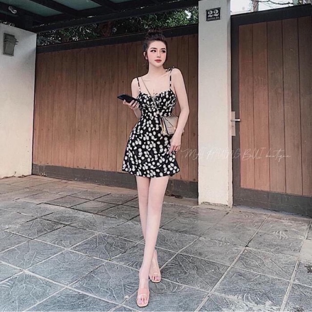 Đầm nữ hai dây dáng xoè hoạ tiết cúc hoạ mi trắng chất đũi ca o cấp mền mịn thích hợp mặc đi tiệc, mặc đi chơi