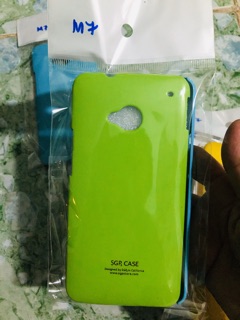 Ốp HTC M7 (combo mua 1 được 2 ốp)