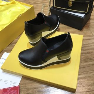 Giầy đế xuồng cao cấp