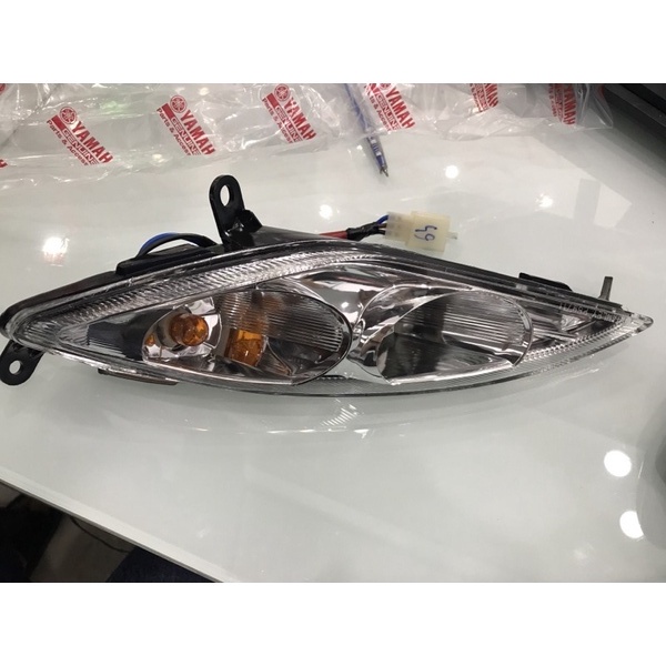 Cụm đèn xi nhan trước trái chính hãng Yamaha dùng cho xe Exciter 135 - Yamaha town Hương Quỳnh