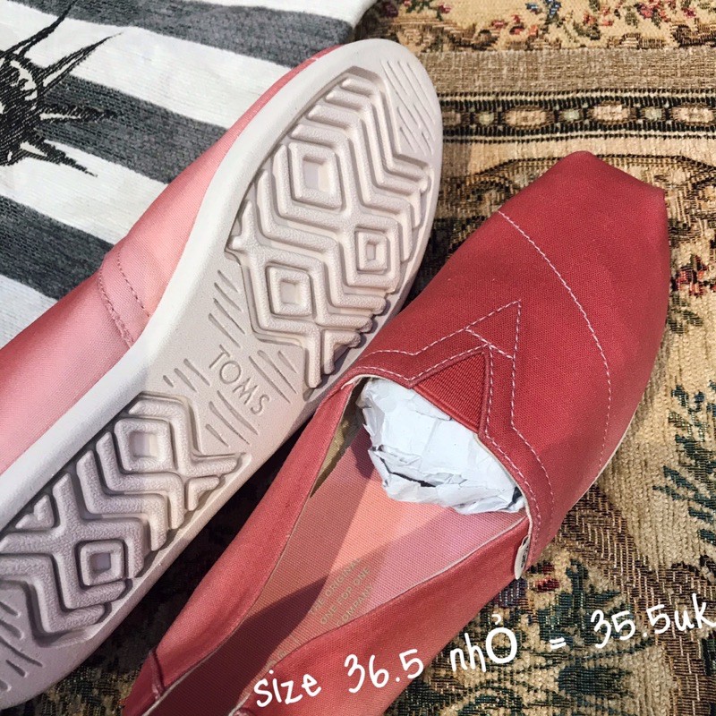 Giày lười slip on TOMS 35 35.5