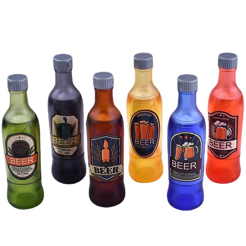 Son Dưỡng Môi Không Màu Thiết Kế Hình Chai Bia Sáng Tạo