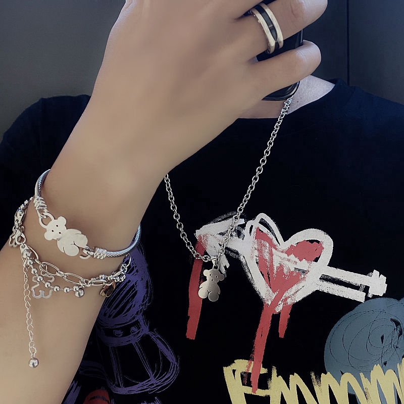 Vòng Tay Gắn Mặt Hình Gấu Cá Tính Độc Đáo Phong Cách Harajuku