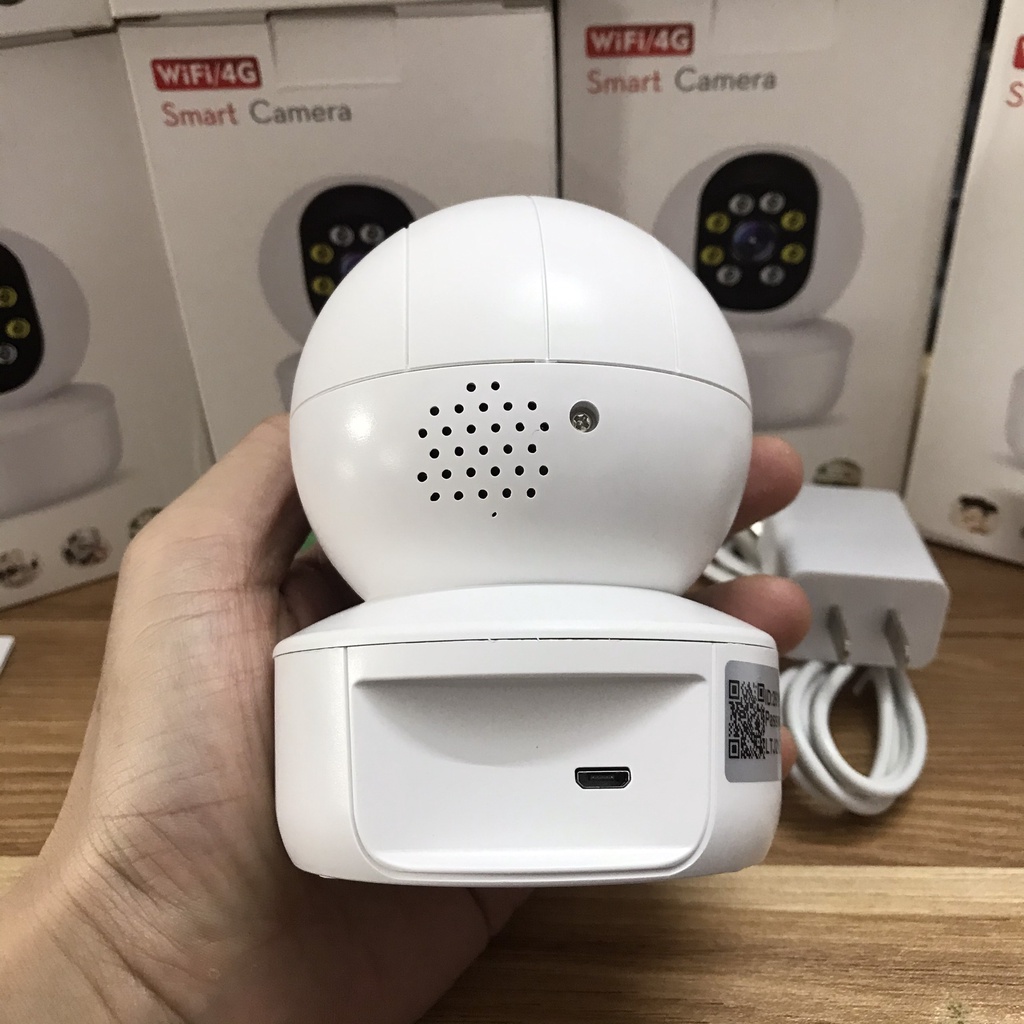 Camera WiFi Yoosee G99 Mẫu Mới - 8LED Kèm Thẻ Nhớ