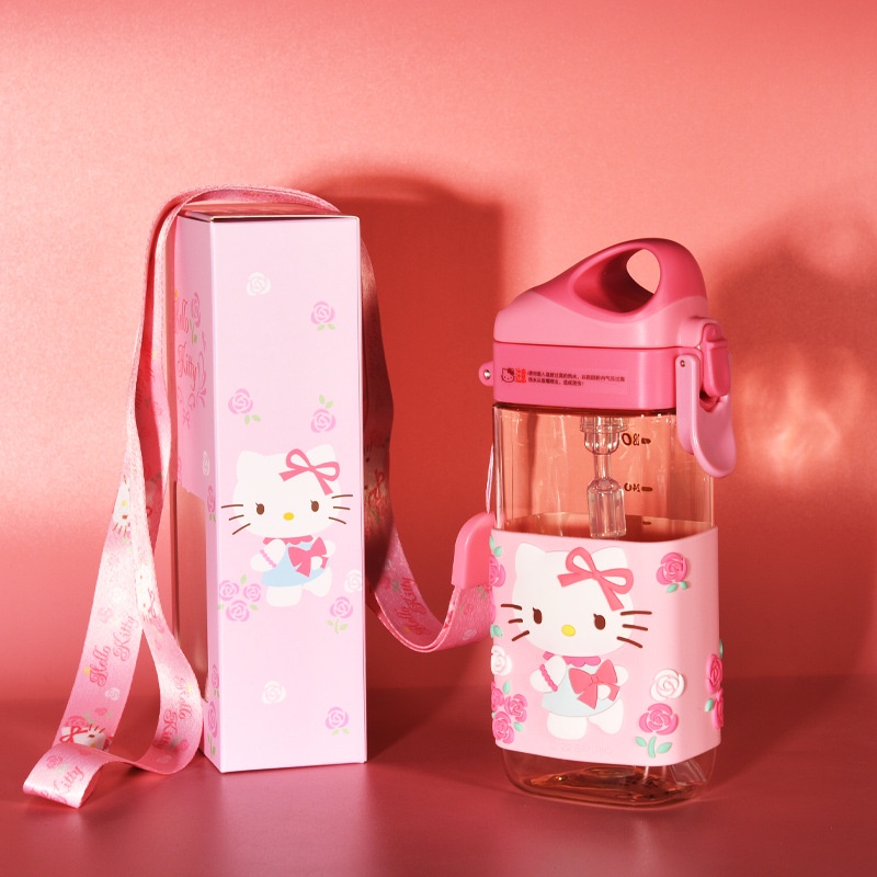 Bình Uống Nước Hình Người Nhện Có Ống Hút Cho Bé