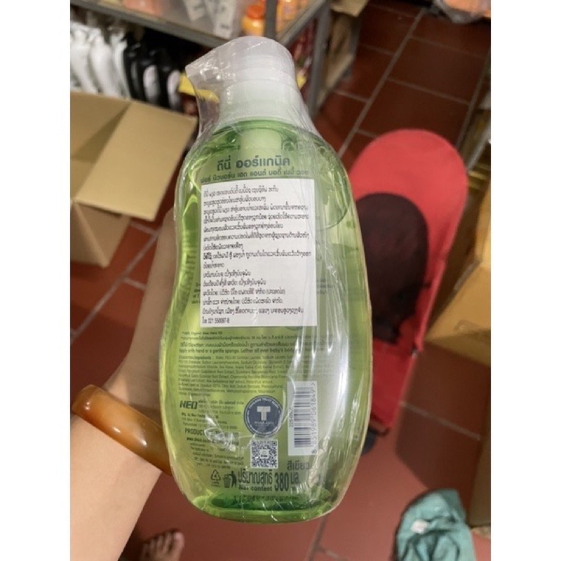 Sữa tắm dnee cho bé