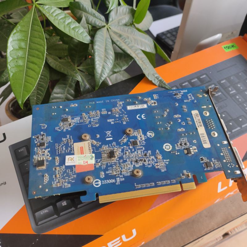 Cạc Màn Hình - VGA Giga R7 250 OC 2G DDR5 ( 2nd ) | BigBuy360 - bigbuy360.vn