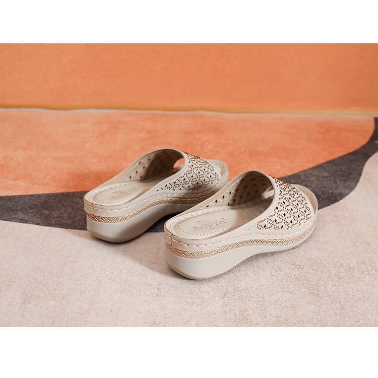 Giày Búp Bê Đế Xuồng Thêu Họa Tiết Xinh Xắn Phong Cách Retro Cho Bạn Gái