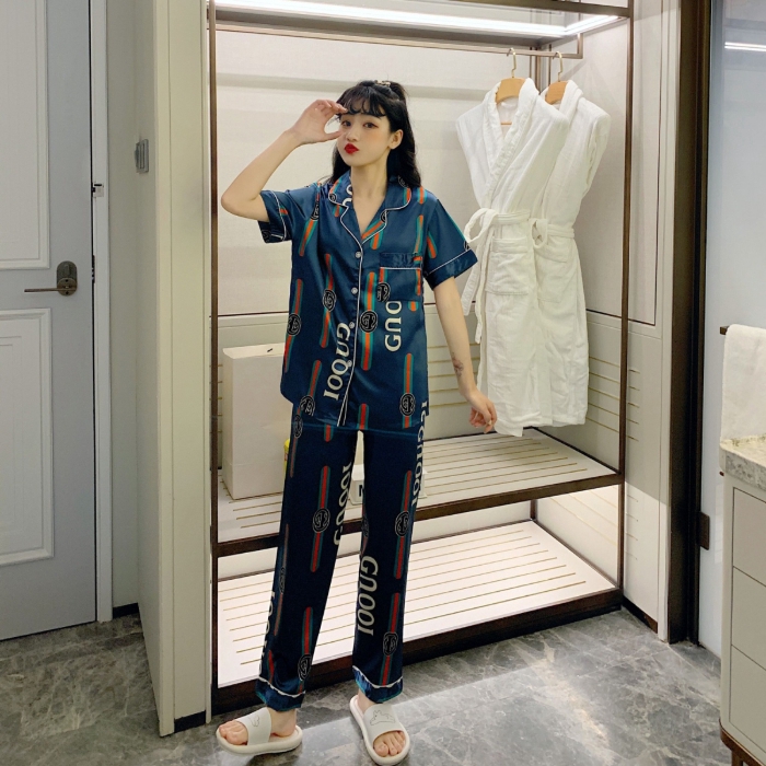 Set Đồ Ngủ Lụa Thời Trang Dành Cho Nữ