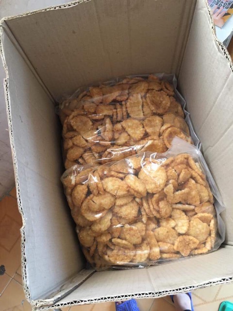 Bánh gạo Ichi cân