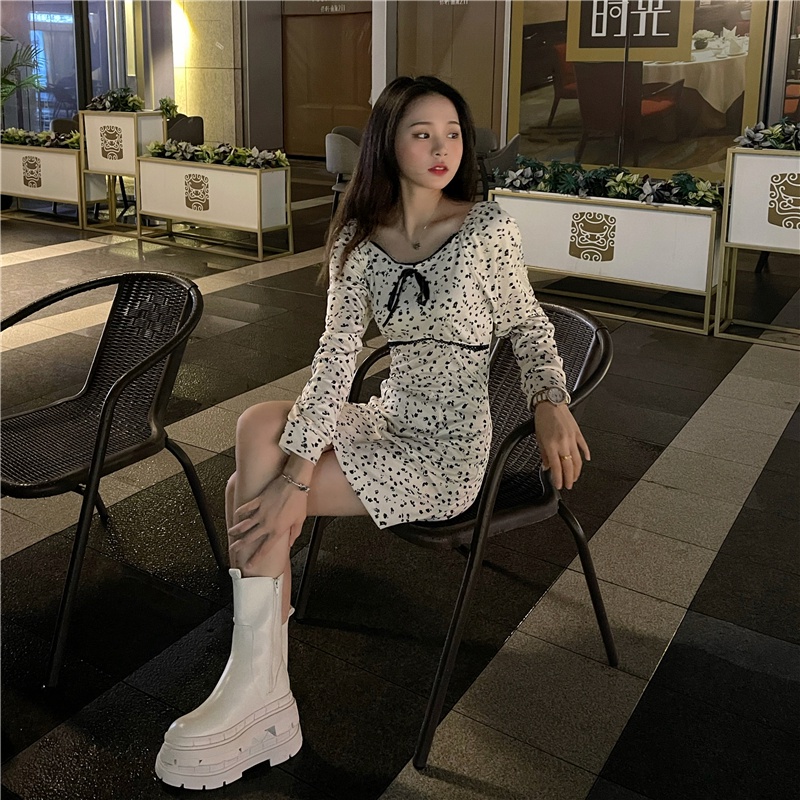 Đầm ngắn dáng ôm in hoa kiểu retro Hàn Quốc thời trang mùa thu mới cho nữ