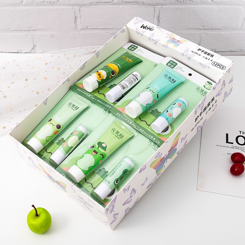 Set son dưỡng môi và kem dưỡng da tay chân Tom House | BigBuy360 - bigbuy360.vn