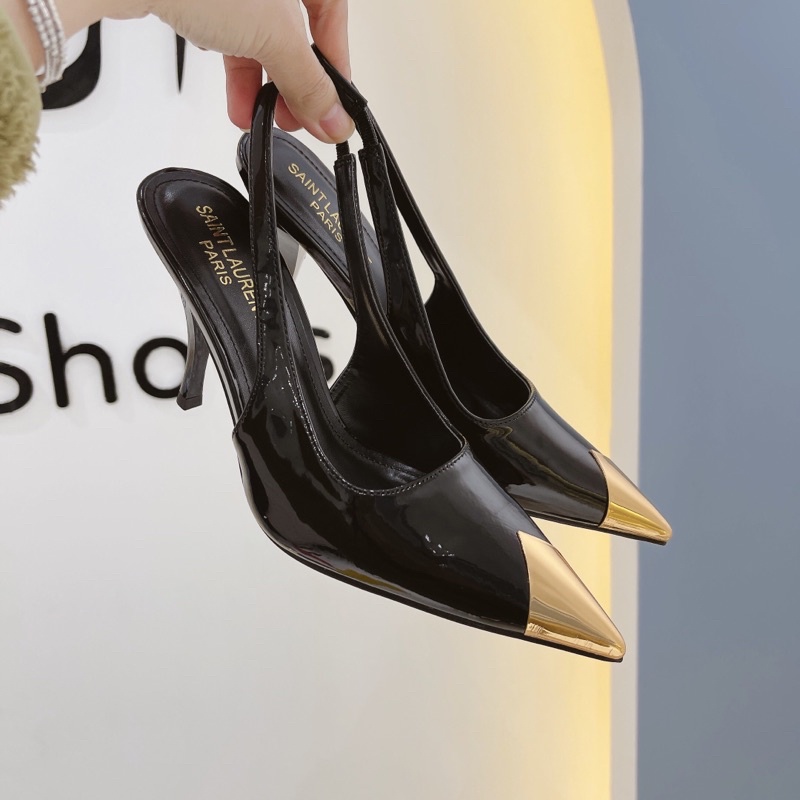 Giày cao gót mũi kim loại