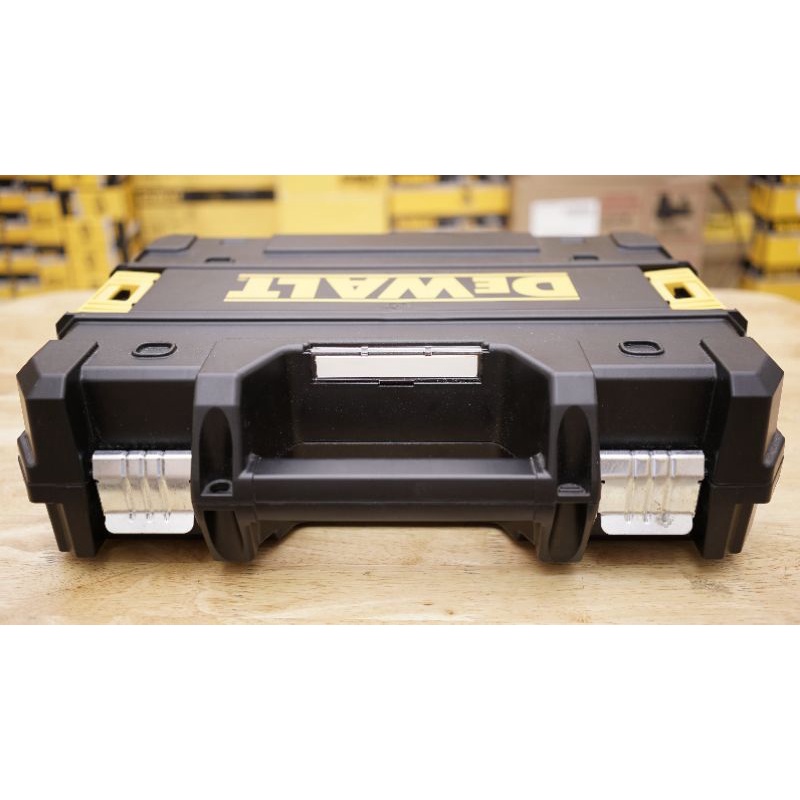 DMTT Vali Nhựa Dewalt 
N442425 và N312361
