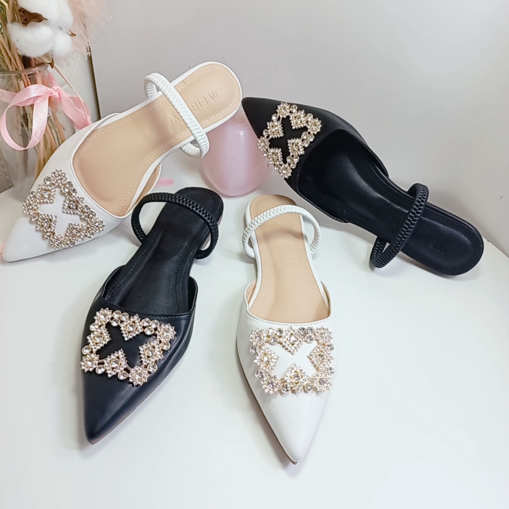 Giày nữ đế bệt bít mũi đính đá sục mũi nhọn quai ngang đi được 2 kiểu mẫu mới Minhtuyetshoes