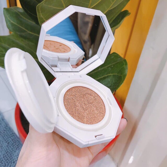 PHẤN NƯỚC SIÊU MỊN MƯỚT NARICH - MADE IN KOREA