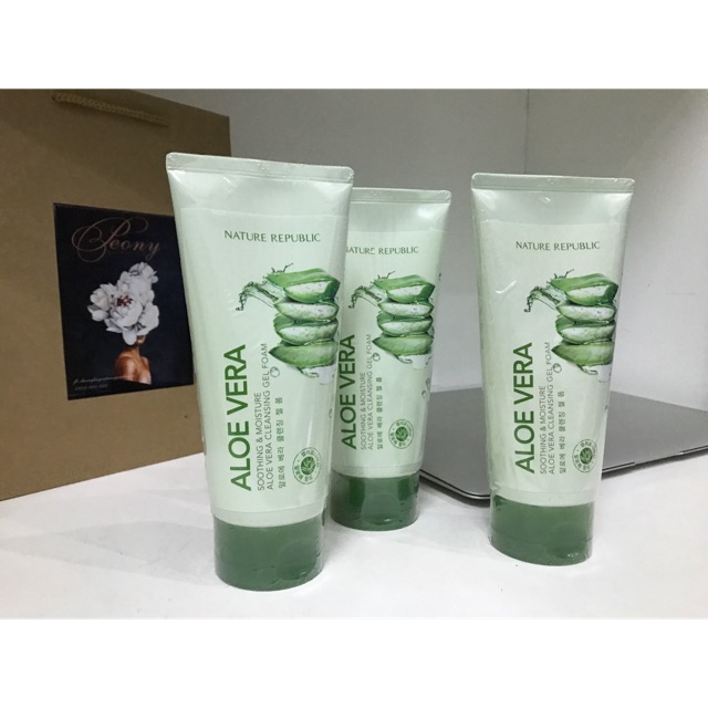 Sữa rửa mặt Nature Republic Aloe Vera