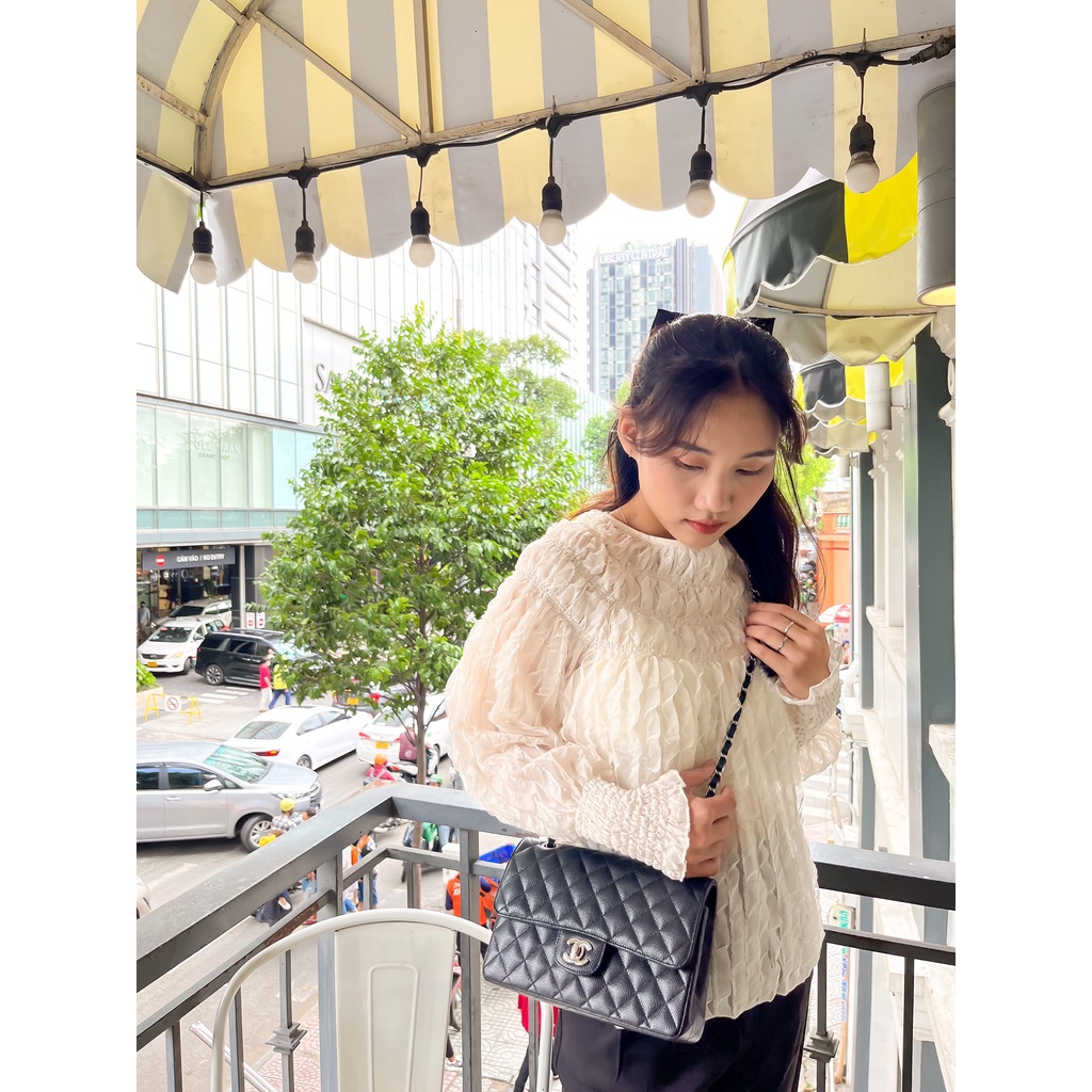 (HÀNG SẴN - ẢNH THÂT) Aó voan tơ nhúng cổ, tay dài. Áo sơ mi cổ tròn 2 màu Be &amp; Đen FREESIZE