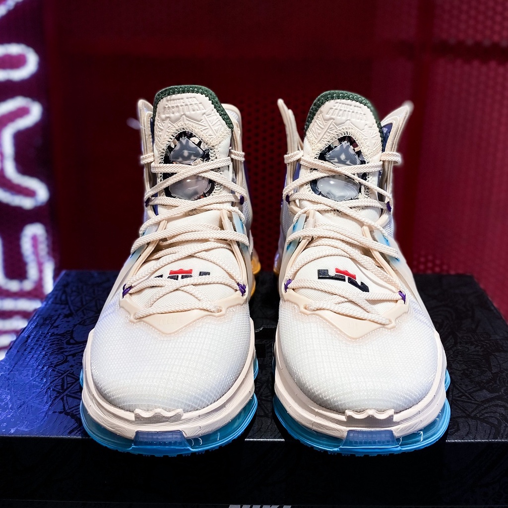 Giày chính hãng Nike LeBron 19 'Minneapolis Lakers' - DC9339 200