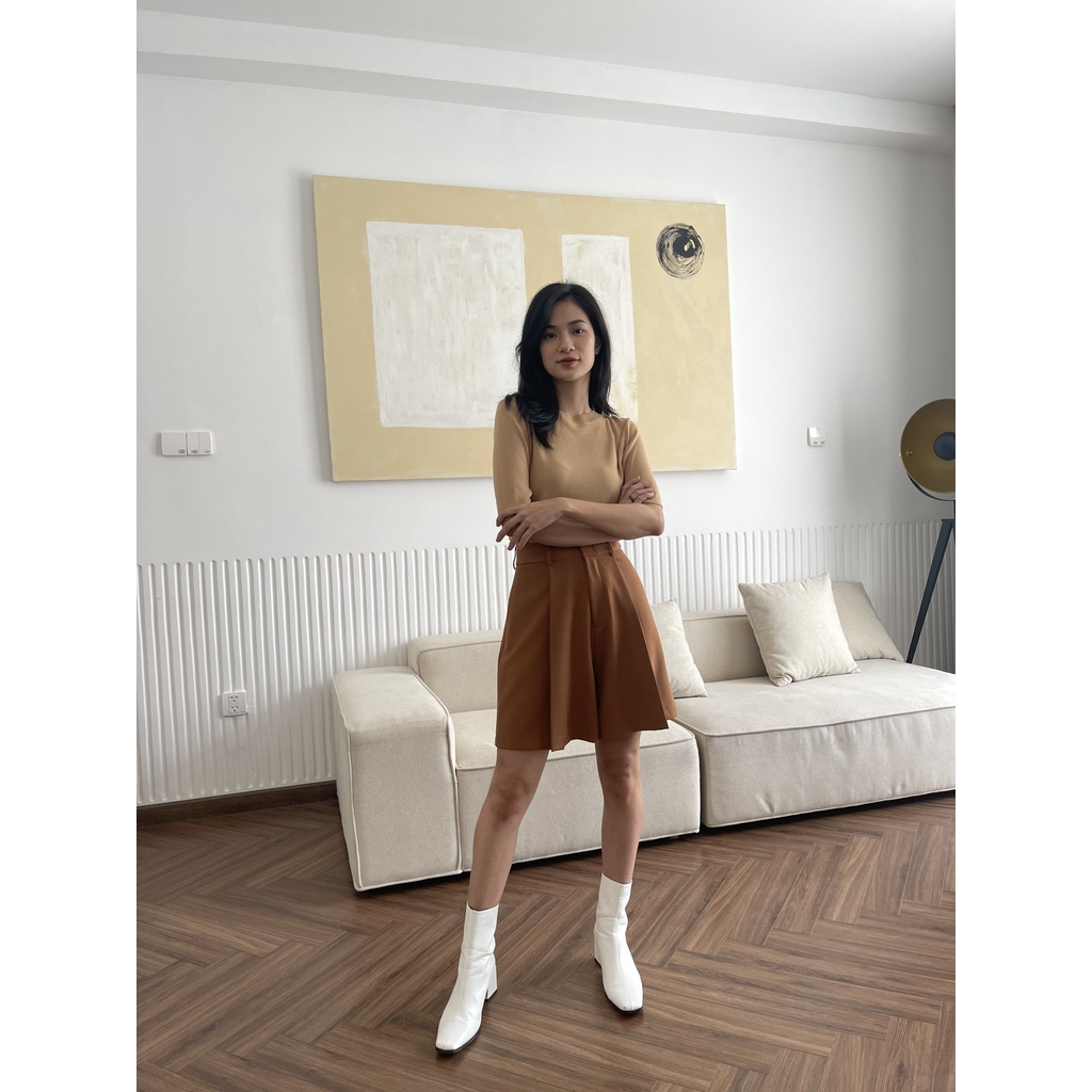 COCO SIN - Quần Short Nâu Xếp Ly