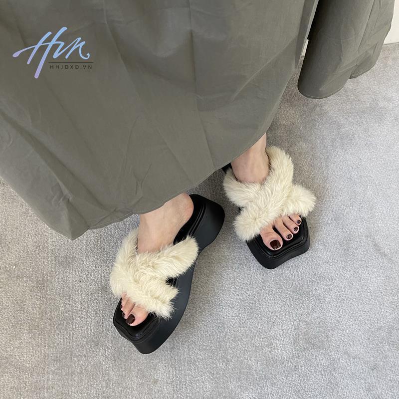 Dép Sandal Đế Dày Tăng Chiều Cao Thời Trang Mùa Hè 2022 Cho Nữ