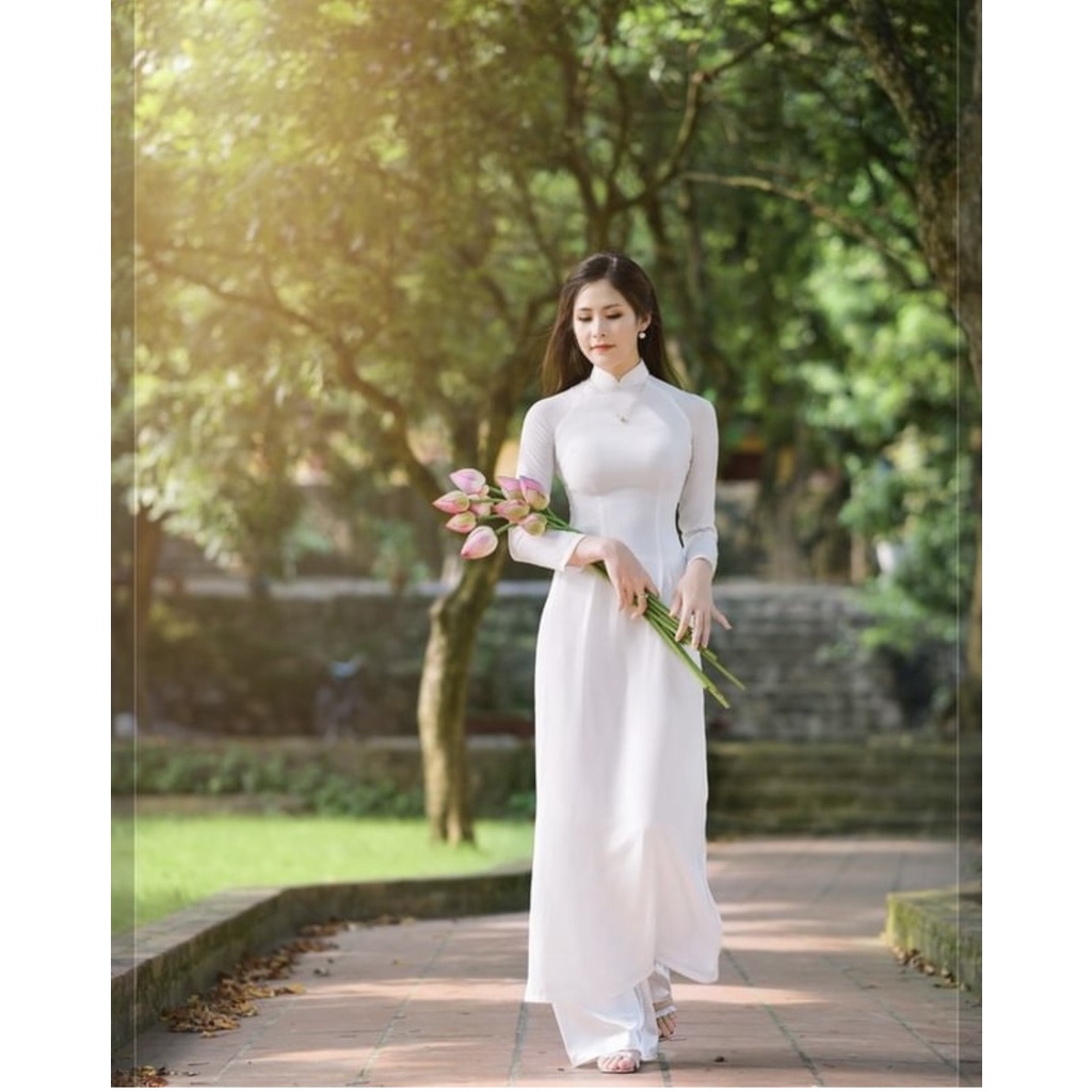 Áo dài trắng chất vải lụa 💥 HÀNG CAO CẤP 💥 áo dài truyền thống 4 tà đẹp duyên dáng yêu kiều | BigBuy360 - bigbuy360.vn