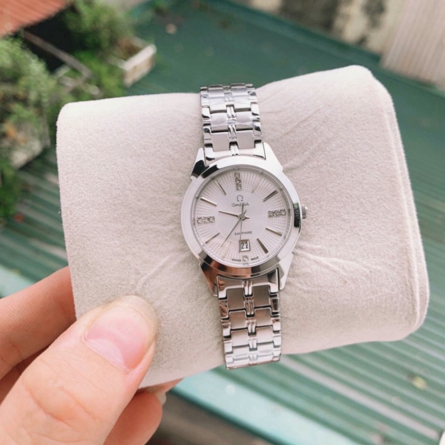 Đồng Hồ Nữ O.mega Sapphire OM037 TRẮNG Máy Pin Nhật Chống Xước Tuyệt Đối
