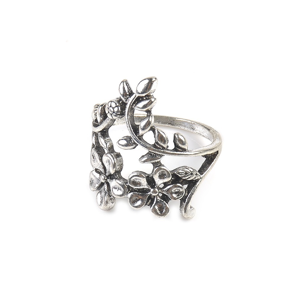 Bộ 4 nhẫn kiểu mạ bạc đầy cá tính