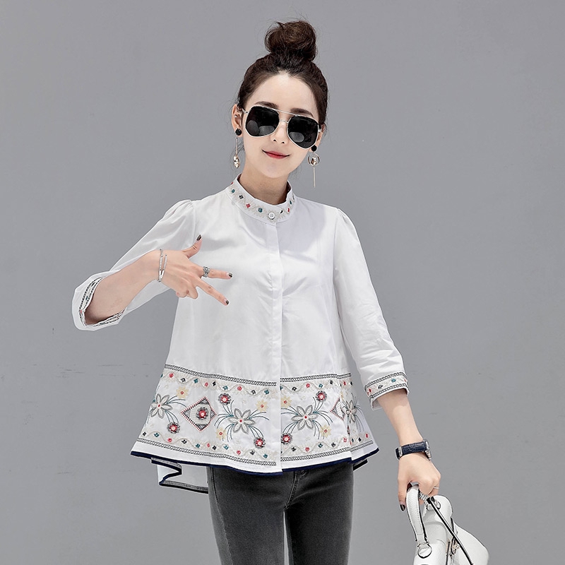 Áo form rộng dài tay thêu hoa thời trang dành cho nữ